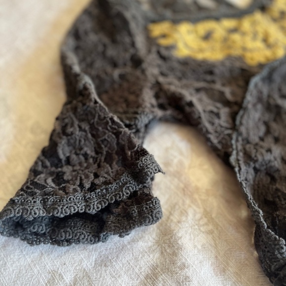 Free People Blue Gray Lace and Gold Ruffled Peplum Blouse - Picture 5 of 15